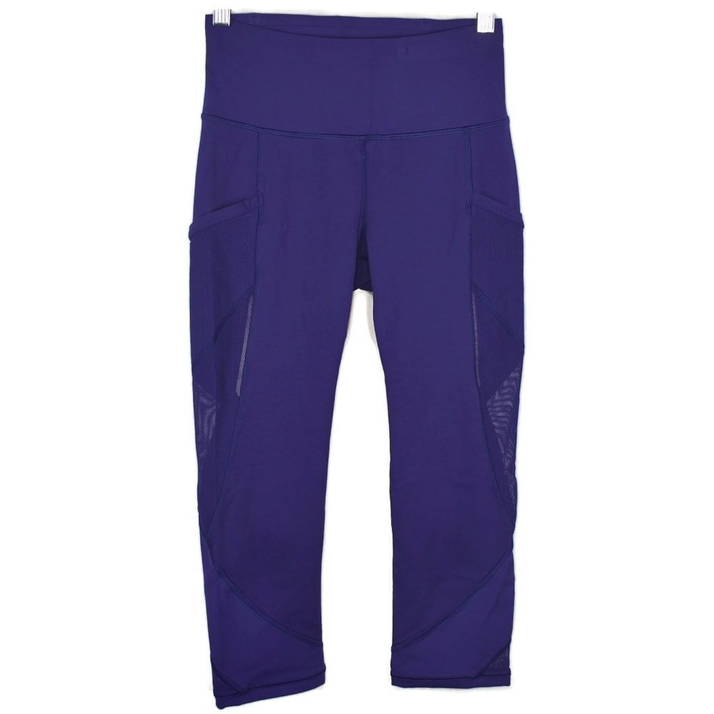 lululemon Fast As Light Crops Size 4 in Emperor Blue
